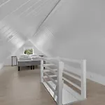 W Walking Distance To Center